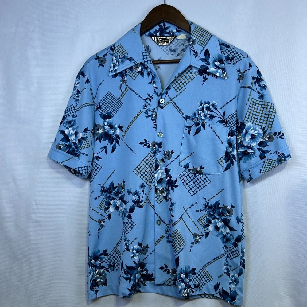 Vintage Triumph Men’s Floral Button Down Shirt Blue Short Sleeve Retro Med